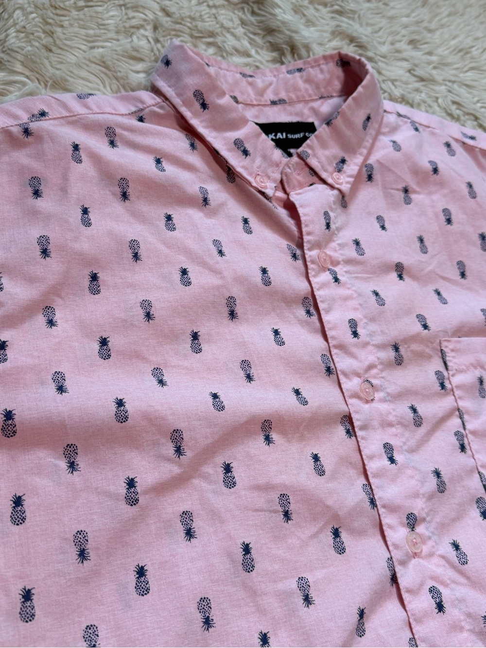 Molokai Surf Co Light Pink Pineapple Print Shirt - Size Large - Picture 2 of 4